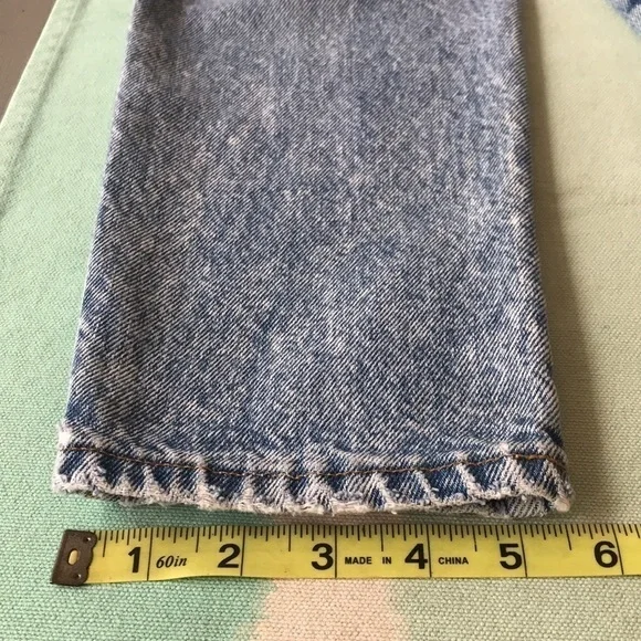 Vintage Sasson High Rise Well Worn Distressed Acid Wash Jeans Size 7 USA Made - Picture 14 of 14